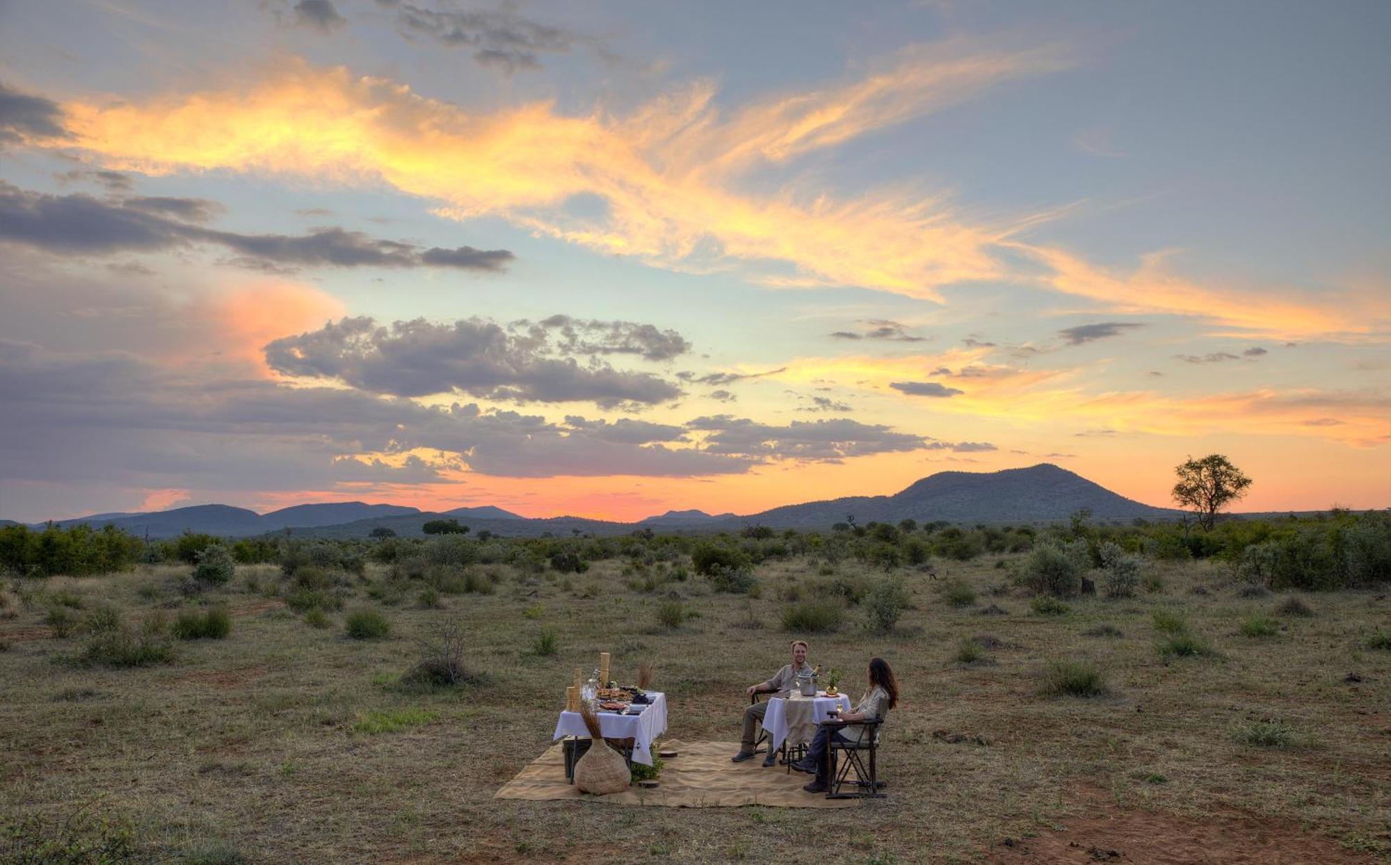 Rhulani Safari Lodge Мадікве-Ґейм-Резерв Екстер'єр фото